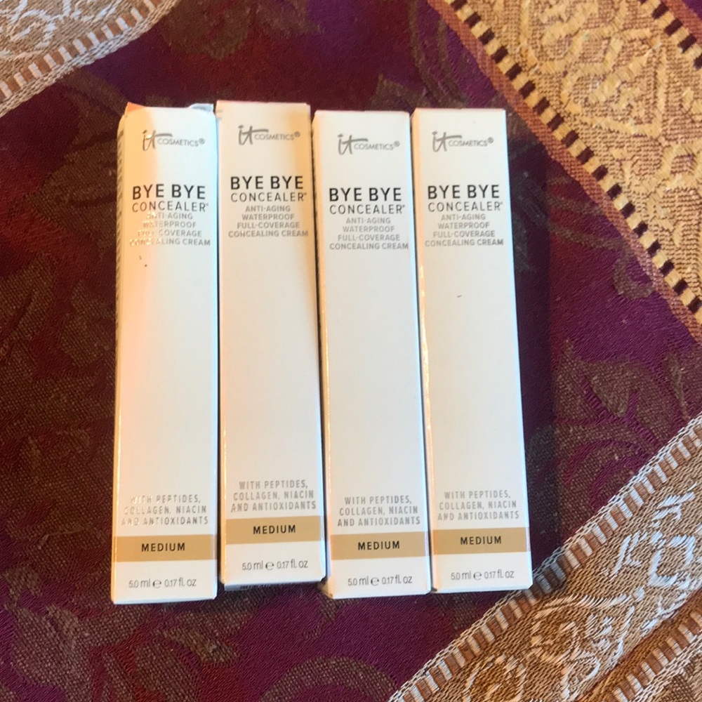 It cosmetics concealer